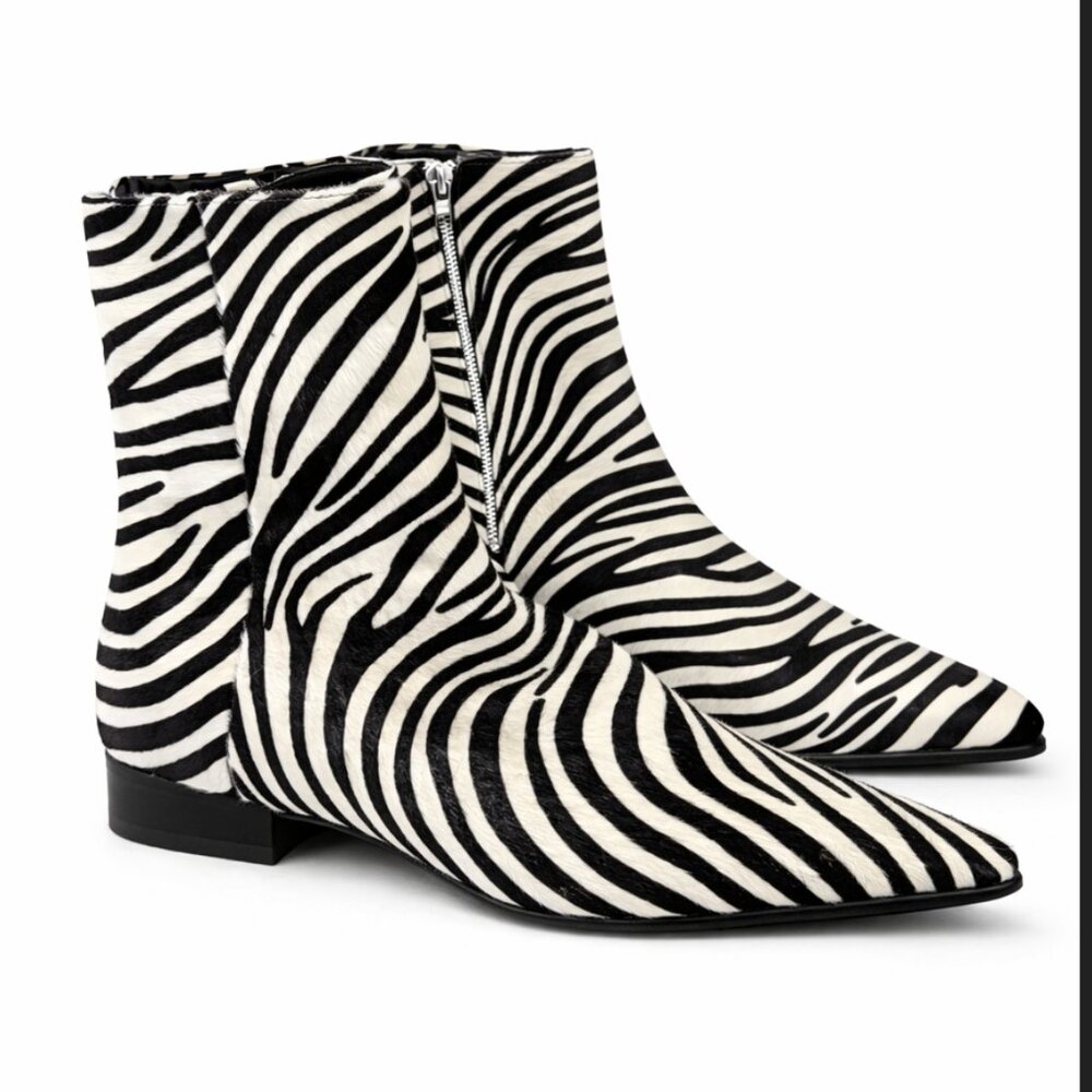 Zara cowhide leather booties NWT